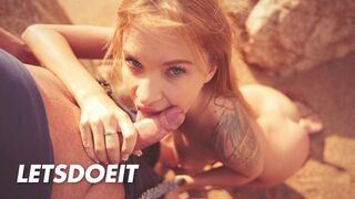 Angel Piaff blondi viettelijä rasvainen kulli imevät rannalla