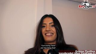 Saksalainen nörtti, vitun kuuma latino milf treffeillä