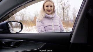 Jos taksiin ei ole rahaa, maksa tussulla!