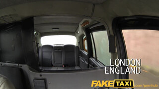 FakeTaxi - paikallinen tanssija baarista