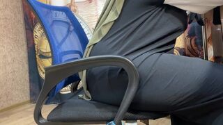 Ystäväni arabivaimo innostui töistä ja nussi itseään pikkuhousuissaan