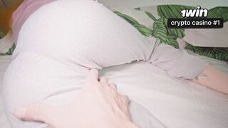 Naapurini herätti minut panemaan suloisia, toivovia reikiäni