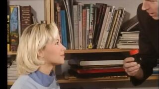 Täytä heidän perseensä isoilla kullilla vintage porno koko elokuva