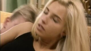 Timea Margot saa ison kullin retrorakastajan kaistan ensimmäisessä jaksossa