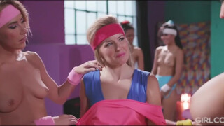 GILLOCORE - Aerobics harjoitus muuttuu orgiat