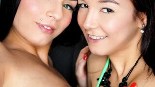 Francys Belle ja Kari on kuuma lesbo peli